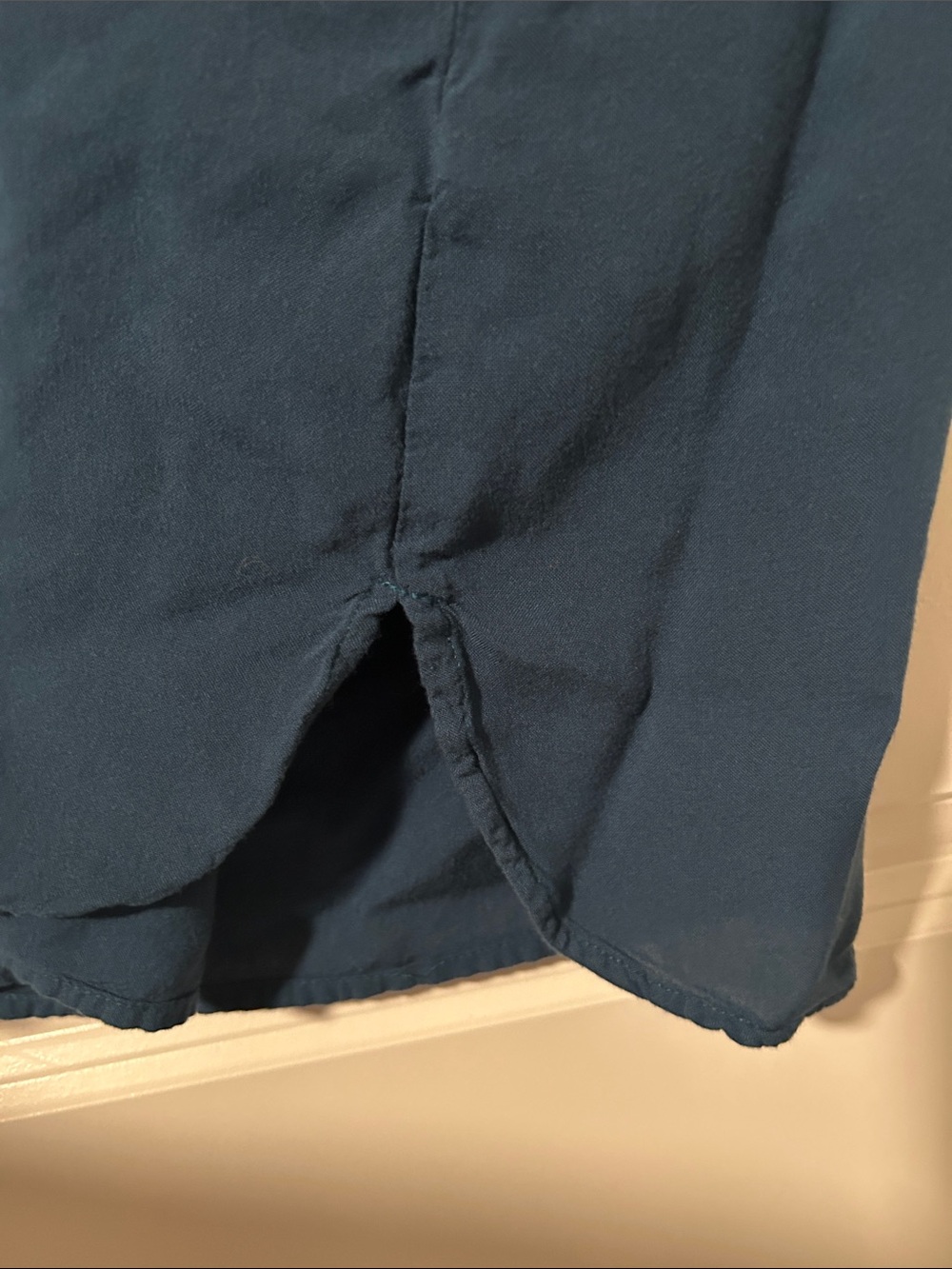 Old Navy Teal Crochet-Yoke Sleeveless Shirt - Picture 6 of 9